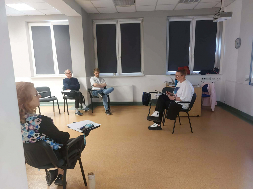 75d5a831-c4d2-4880-aa38-6127983e2c92